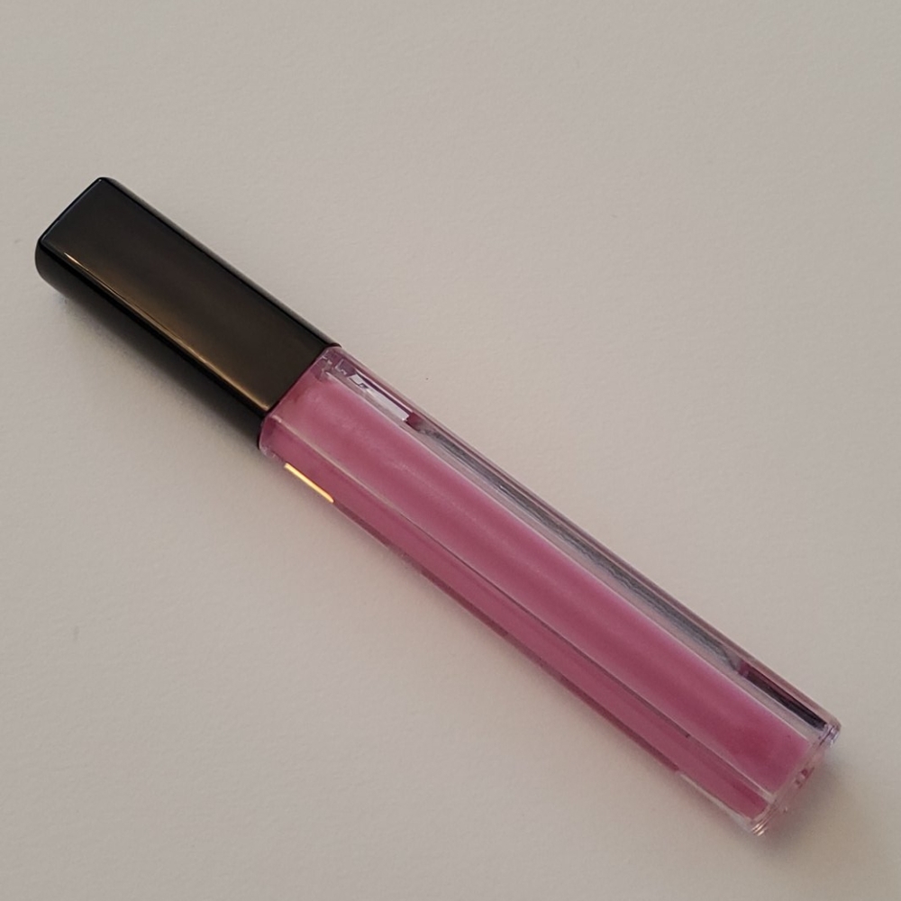 NEW Model Co Lip gloss in fairy floss